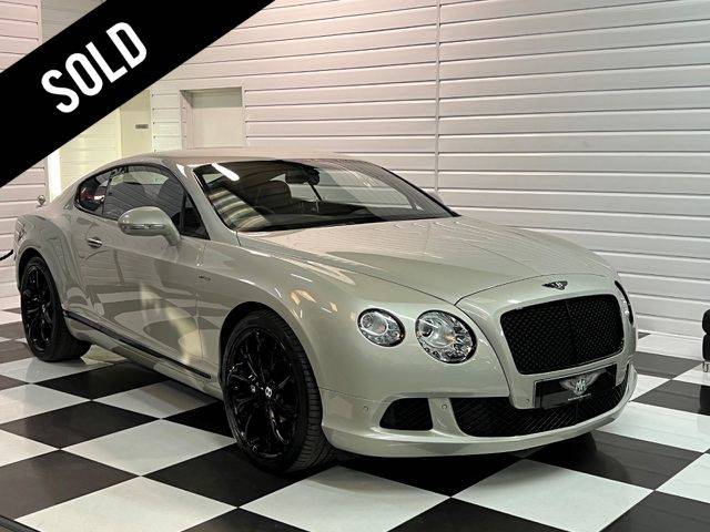 Bentley Continental GT 6.0 W12 Mulliner Driving Specification E85 2dr Auto Coupe Petrol White Sand Pearl Metallic