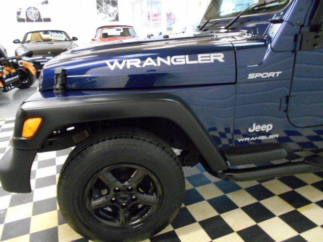 2005 Jeep Wrangler 4.0 Sport 2dr 4X4 6 SPEED SOFT TOP~28000 MILES~