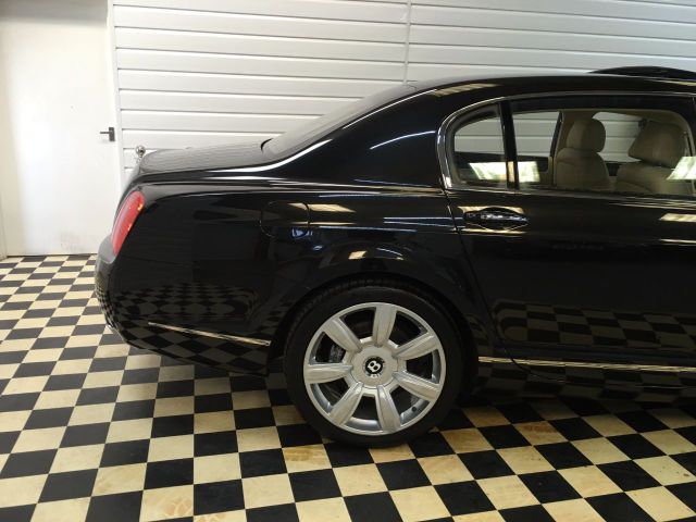 2005 Bentley Continental Flying Spur 6.0 W12 4dr Auto