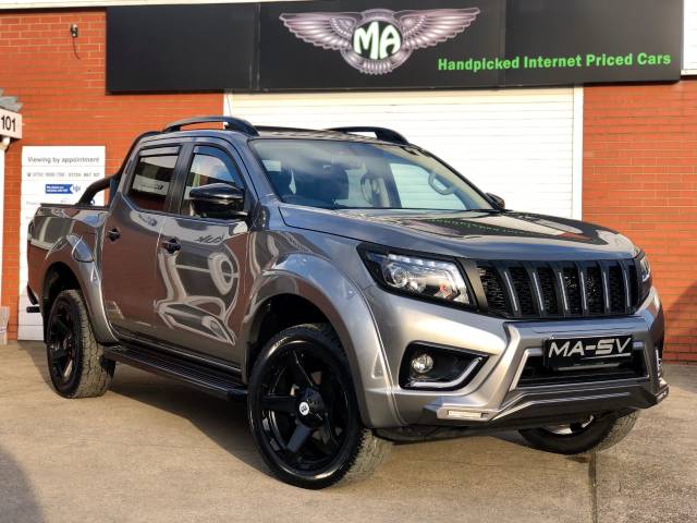 2019 Nissan Navara Double Cab Pick Up MA-SV Edition N-Guard 2.3dCi 190 4WD Auto