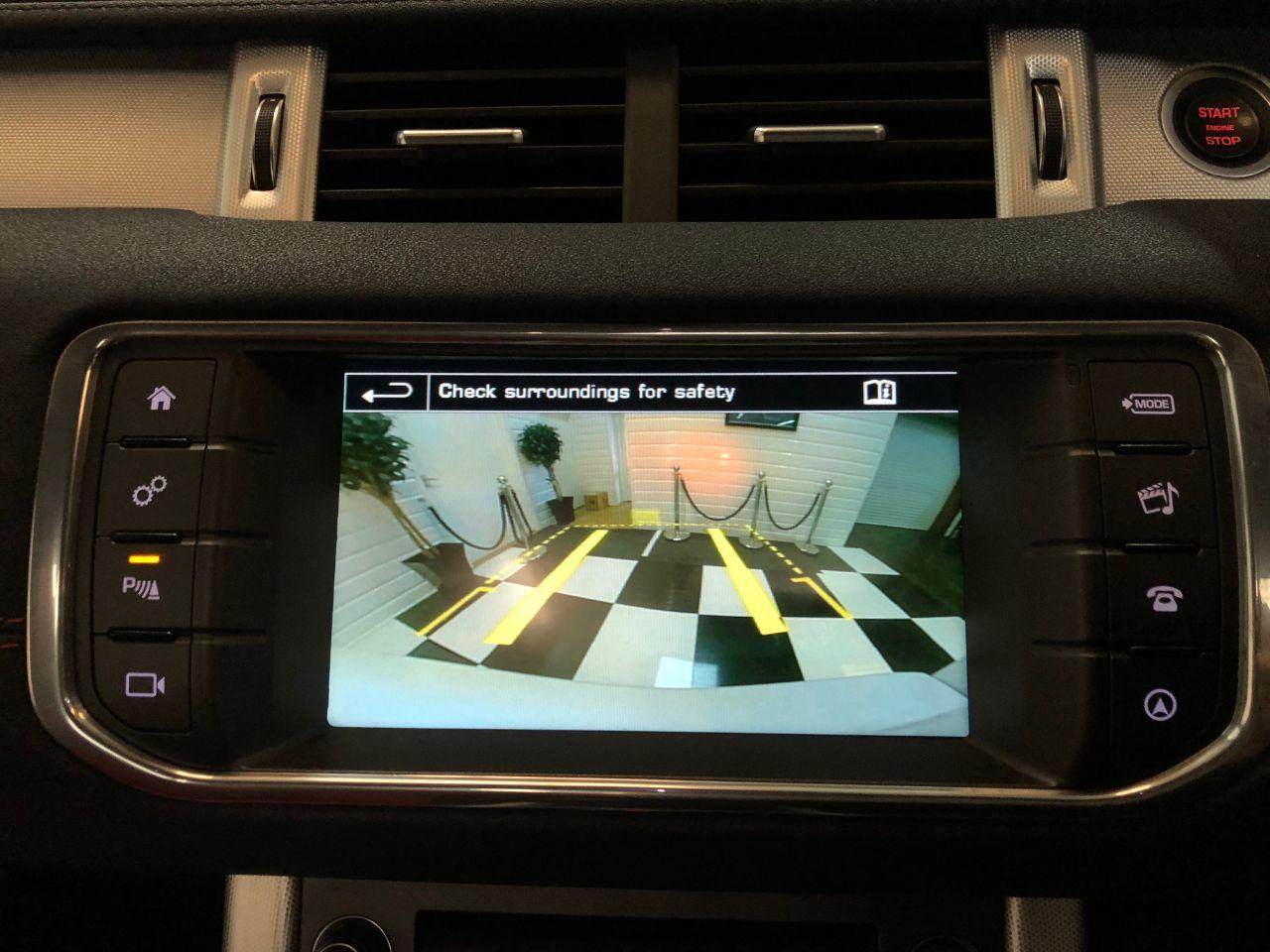 Land Rover Range Rover Evoque 2.0 TD4 HSE Dynamic 3dr Auto Coupe Diesel Yulong White