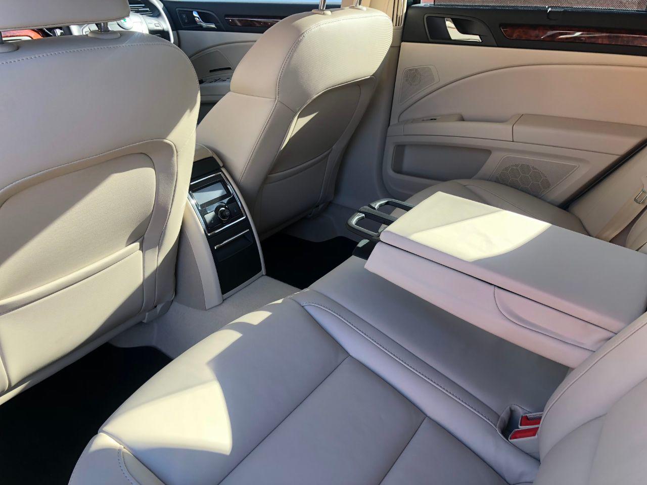 Skoda Superb 3.6 V6 Elegance 4X4 5dr DSG Hatchback Petrol Green