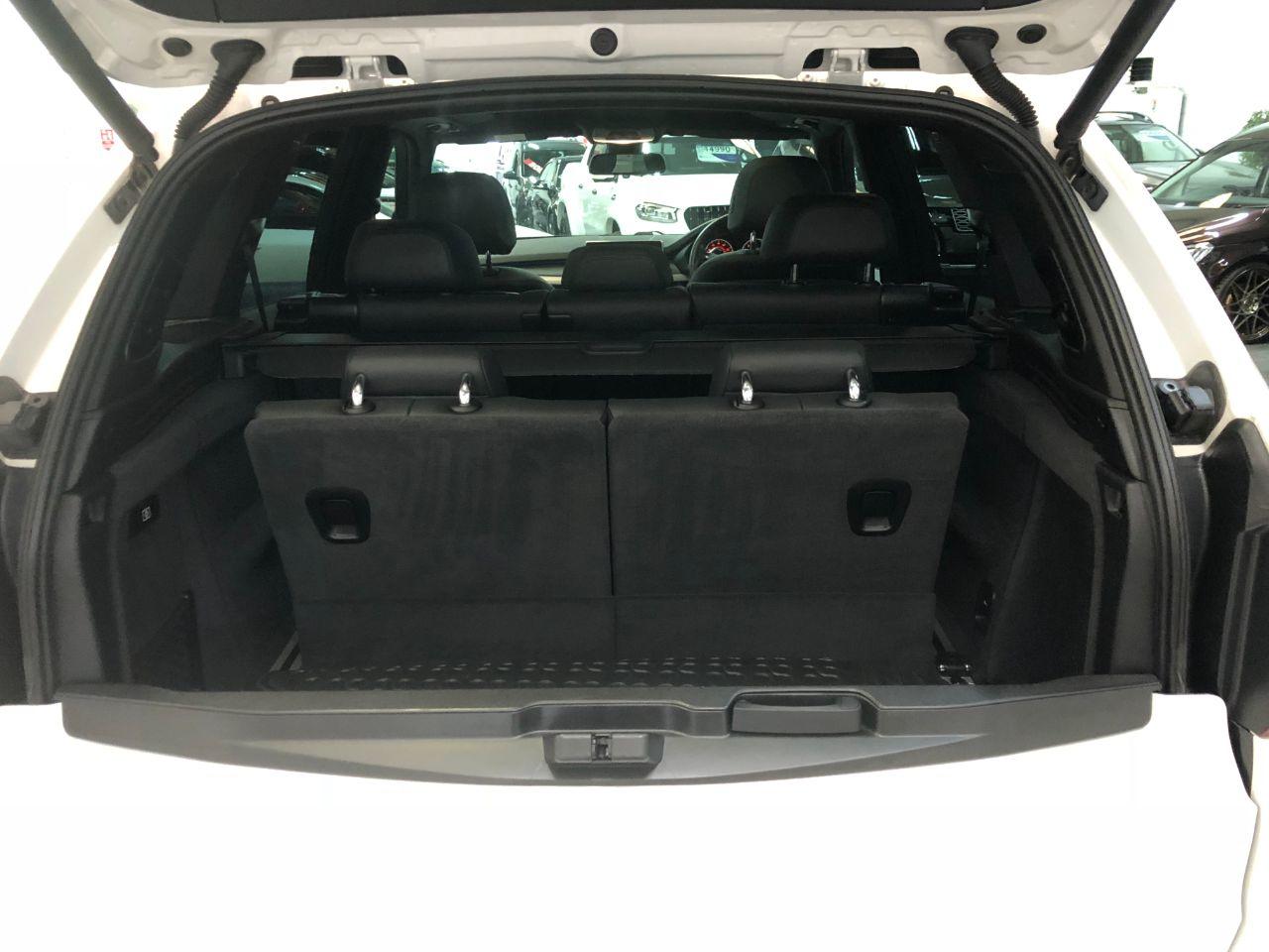 BMW X5 3.0 xDrive40d M Sport 5dr Auto 7 Seater Estate Diesel Mineral White