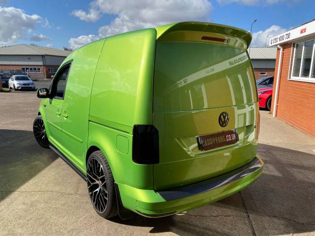 2018 Volkswagen Caddy Caddy C20 150BHP 2.0 TDI DSG Auto R Styling Pack