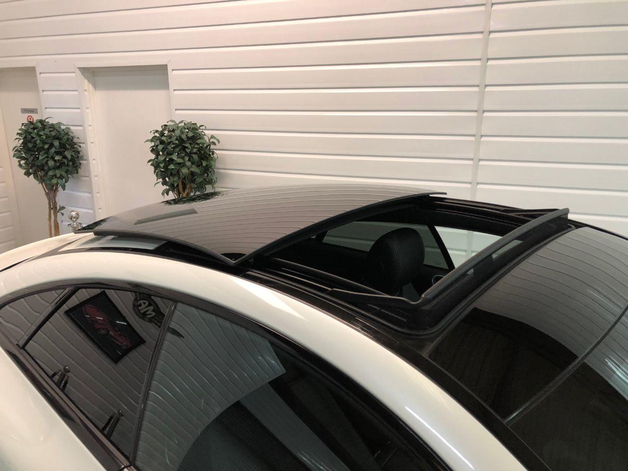 Mercedes-Benz E Class 2.0 E300 AMG Line Premium Plus 2dr 9G-Tronic Coupe Petrol Diamond White