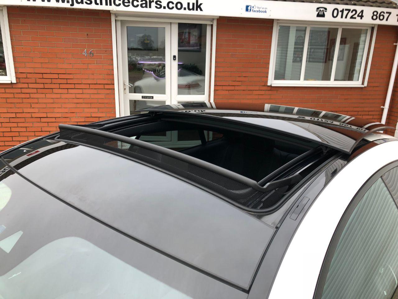 Mercedes-Benz E Class 2.0 E300 AMG Line Premium Plus 2dr 9G-Tronic Coupe Petrol Diamond White
