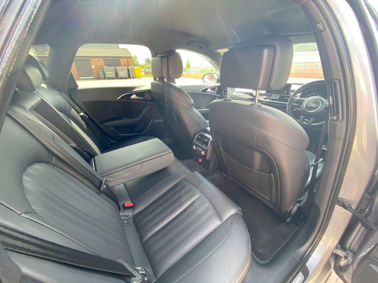 Audi A6 2.0 TDI Ultra Black Edition 5dr S Tronic Estate Diesel Tornado Grey