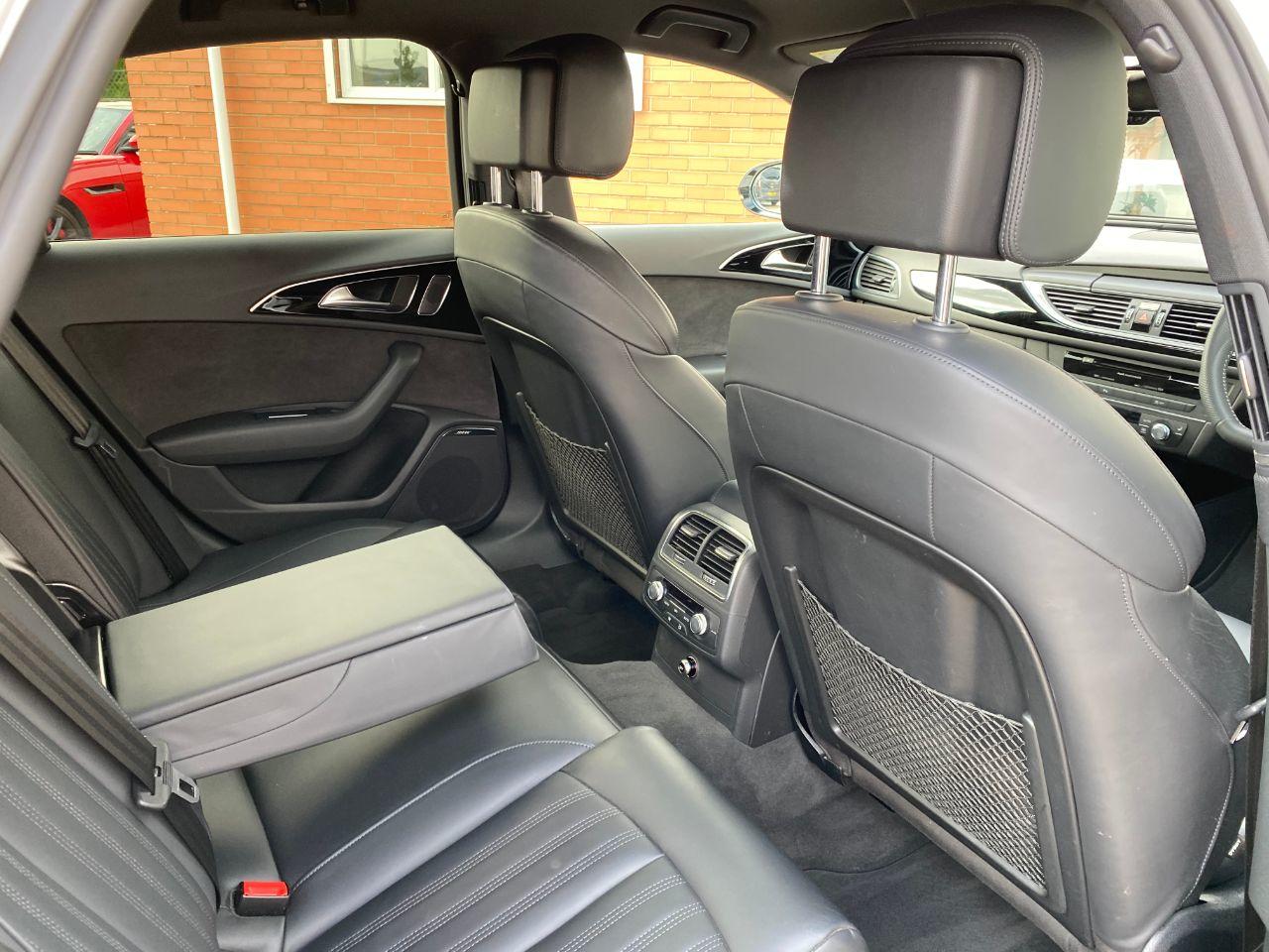 Audi A6 2.0 TDI Ultra Black Edition 4dr S Tronic Saloon Diesel Ibis White