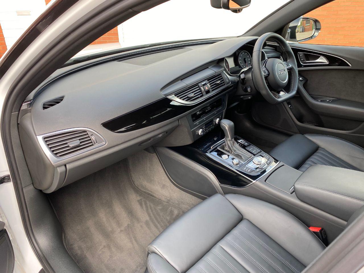 Audi A6 2.0 TDI Ultra Black Edition 4dr S Tronic Saloon Diesel Ibis White