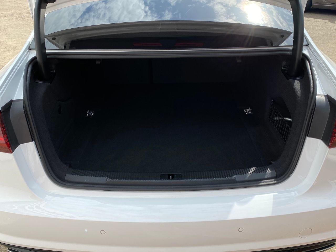 Audi A6 2.0 TDI Ultra Black Edition 4dr S Tronic Saloon Diesel Ibis White