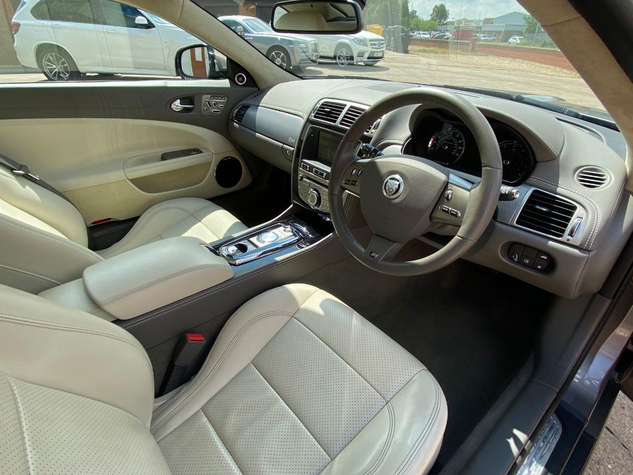 Jaguar XK 5.0 V8 Supercharged R 2dr Auto Coupe Petrol Vapour Grey Metallic