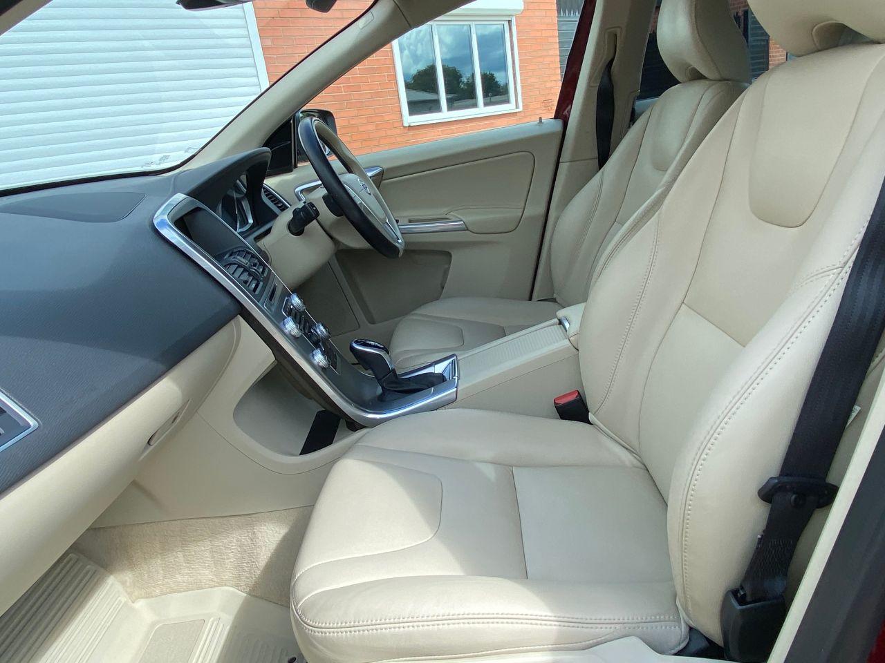 Volvo XC60 2.4 D4 SE Lux Nav 190BHP 5dr AWD Geartronic Automatic Estate Diesel Flamenco Red Metallic