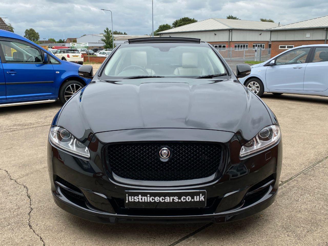 Jaguar Xj XJL 3.0d V6 Portfolio 4dr Auto LWB Saloon Diesel Black