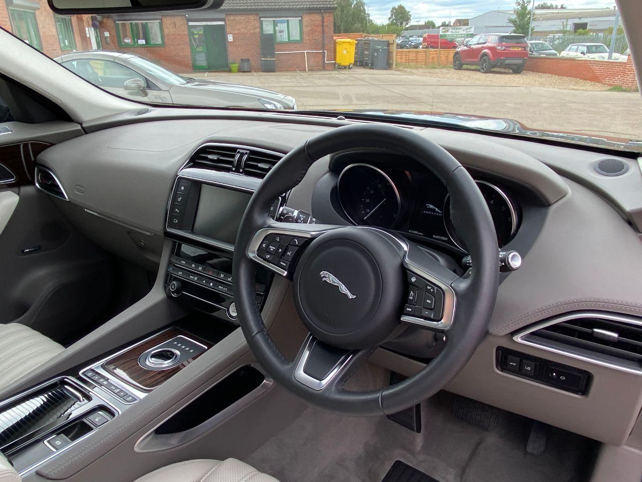Jaguar F-pace 2.0i Portfolio 5dr AWD Automatic 300BHP Estate Petrol Loire Blue Metallic