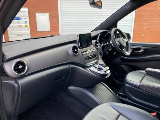 2017 Mercedes-Benz Vito 2.1 V-Class V220 Sport BlueTec XLWB Automatic