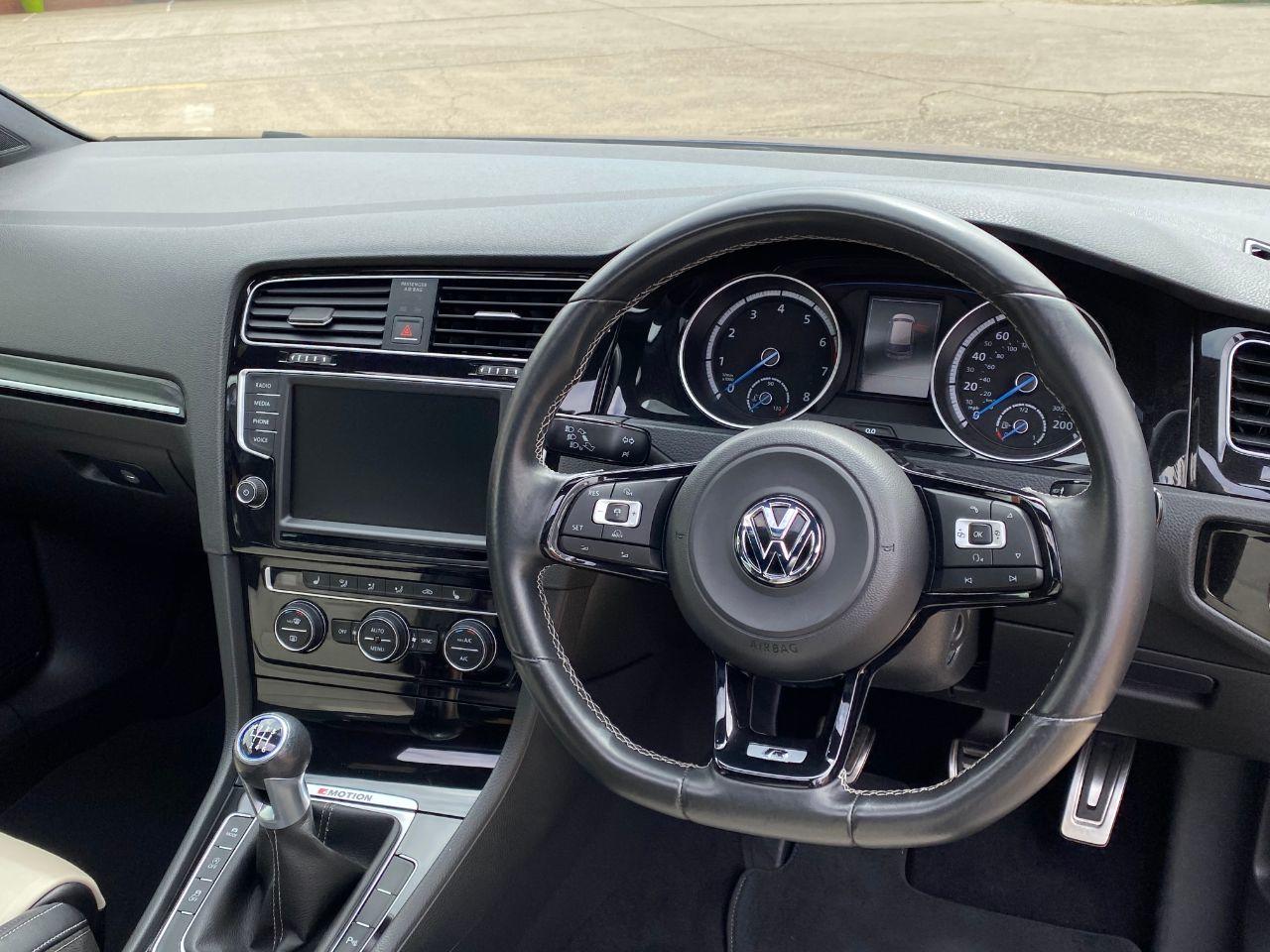 Volkswagen Golf 2.0 TSi R 300BHP 4Motion Manual 3dr Hatchback Petrol Lapiz Blue