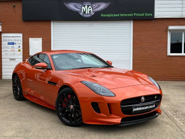 2016 Jaguar F-Type 5.0 V8 Supercharged V8 R 2dr Auto AWD