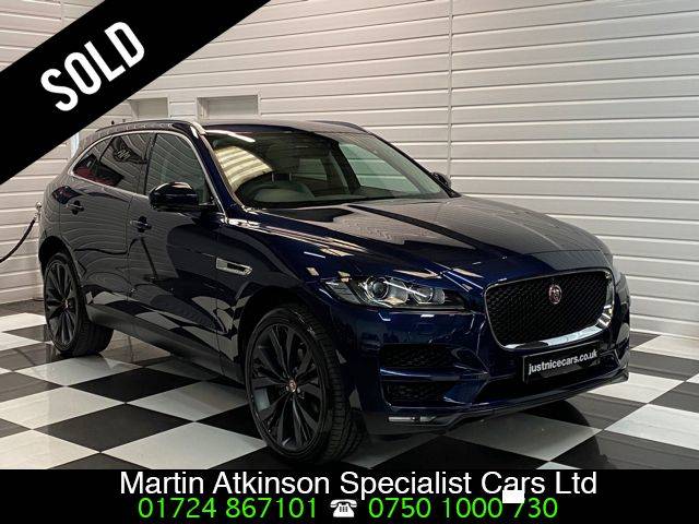 Jaguar F-Pace 2.0i Portfolio 5dr AWD Automatic 300BHP Estate Petrol Loire Blue Metallic