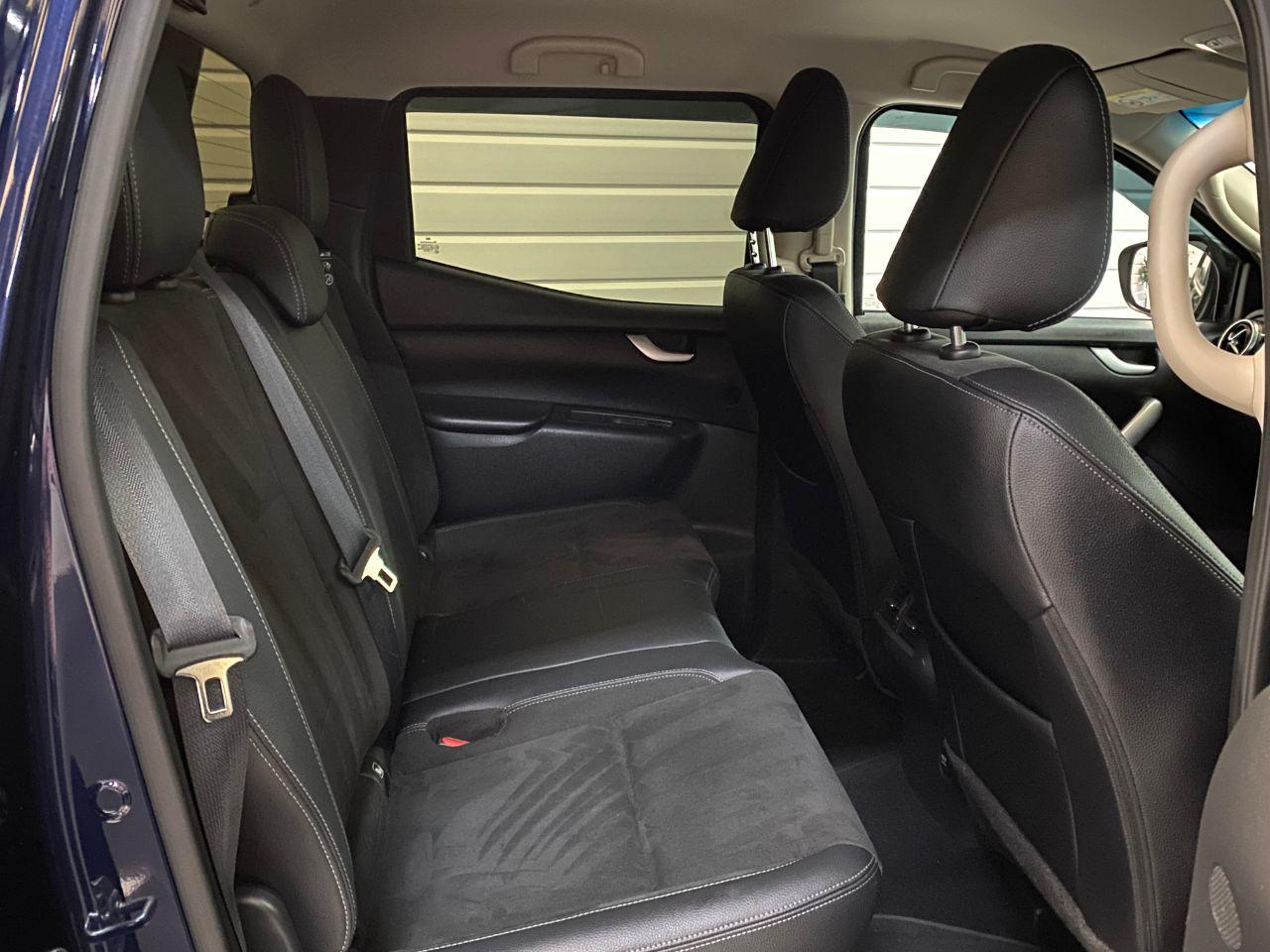 Mercedes-benz X Class 2.3 250d 4Matic Progressive Double Cab Pickup Auto Pick Up Diesel Cavansite Blue Metallic