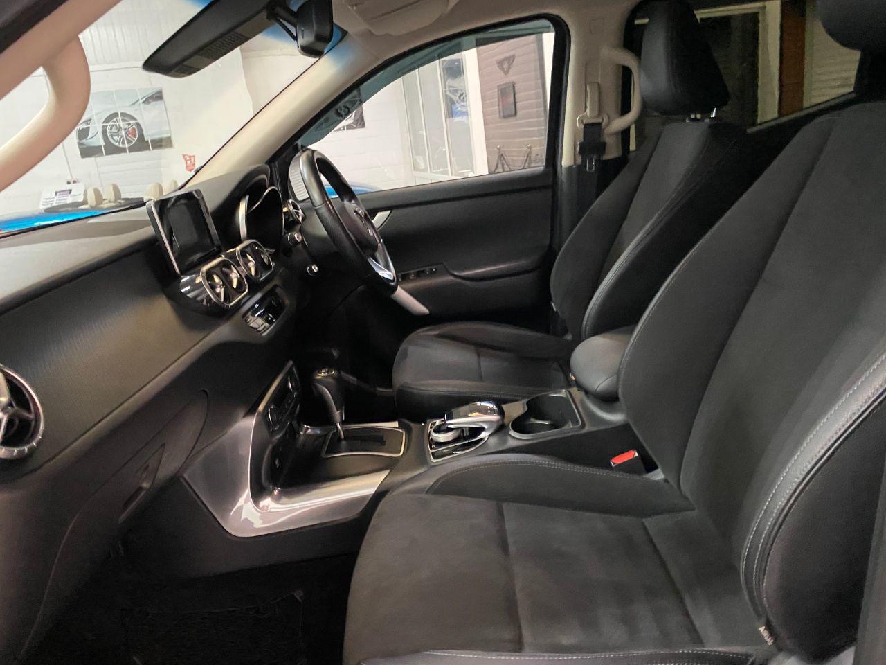 Mercedes-benz X Class 2.3 250d 4Matic Progressive Double Cab Pickup Auto Pick Up Diesel Cavansite Blue Metallic