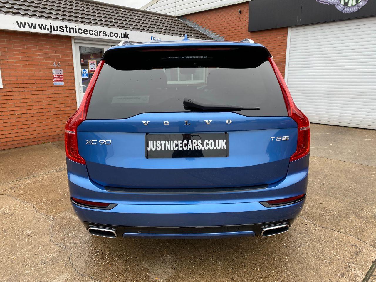 Volvo XC90 2.0 T8 Hybrid R-Design 5dr Geartronic Estate Petrol / Electric Hybrid Blue Metallic