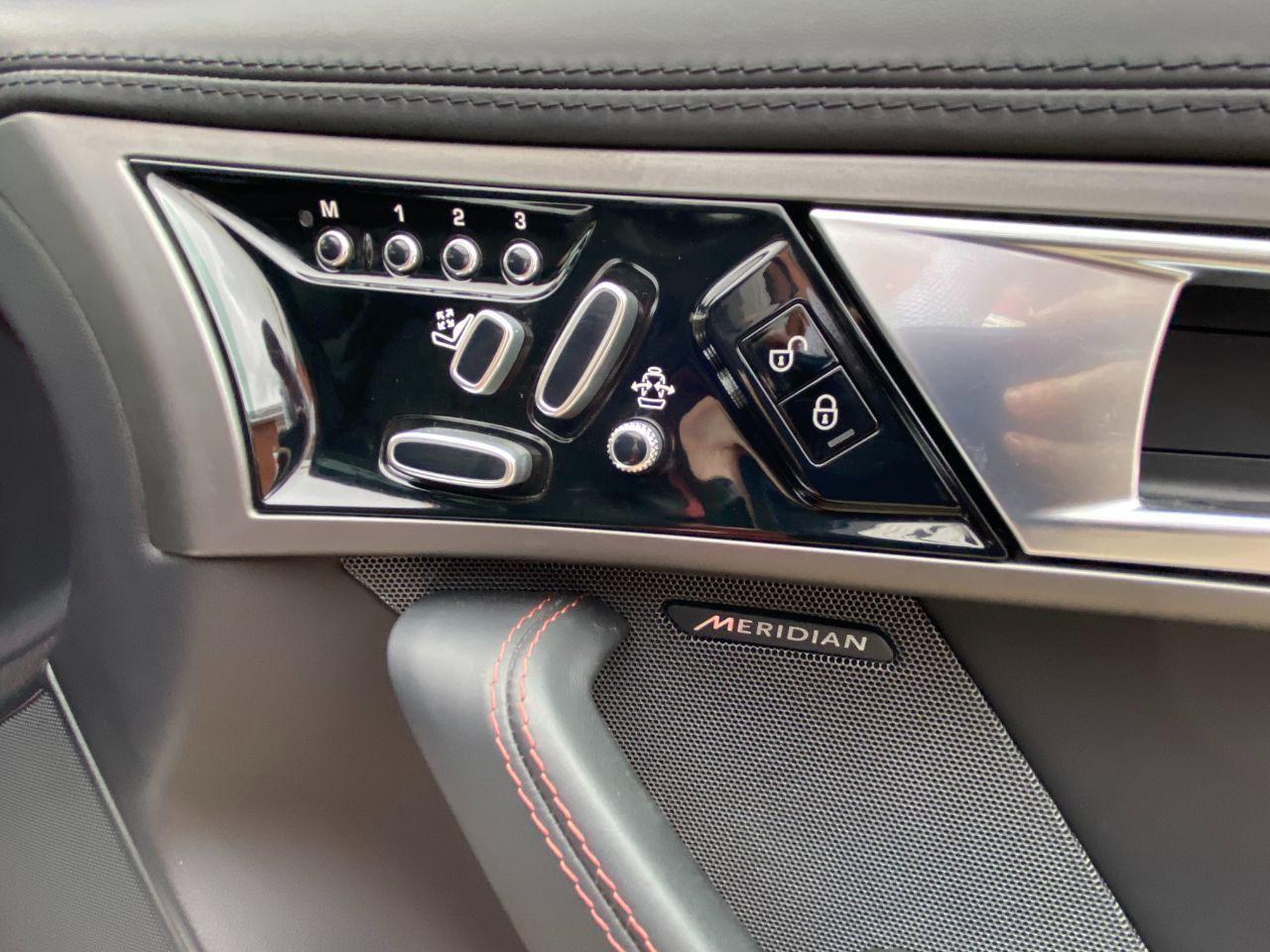 Jaguar F-type 3.0 V6 S Coupe 380BHP Coupe Petrol Salsa Red