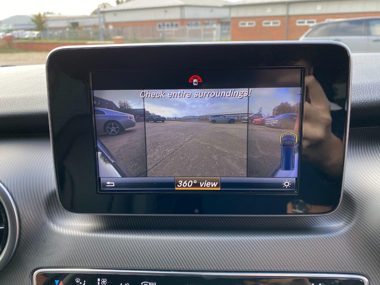 Mercedes-Benz V Class 2.1 V250 BlueTEC SE 5dr XLWB Extra Long Wheel Base MPV Diesel Cavansite Blue Metallic