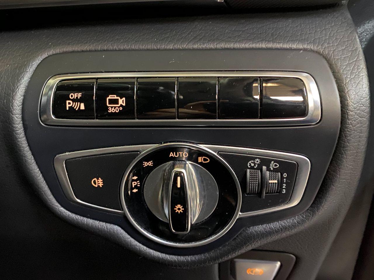 Mercedes-Benz V Class 2.1 V250 BlueTEC SE 5dr XLWB Extra Long Wheel Base MPV Diesel Cavansite Blue Metallic
