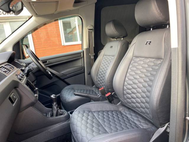 2018 Volkswagen Caddy R Styling Pack 2.0 TDI BlueMotion Tech 102PS Highline Nav Van