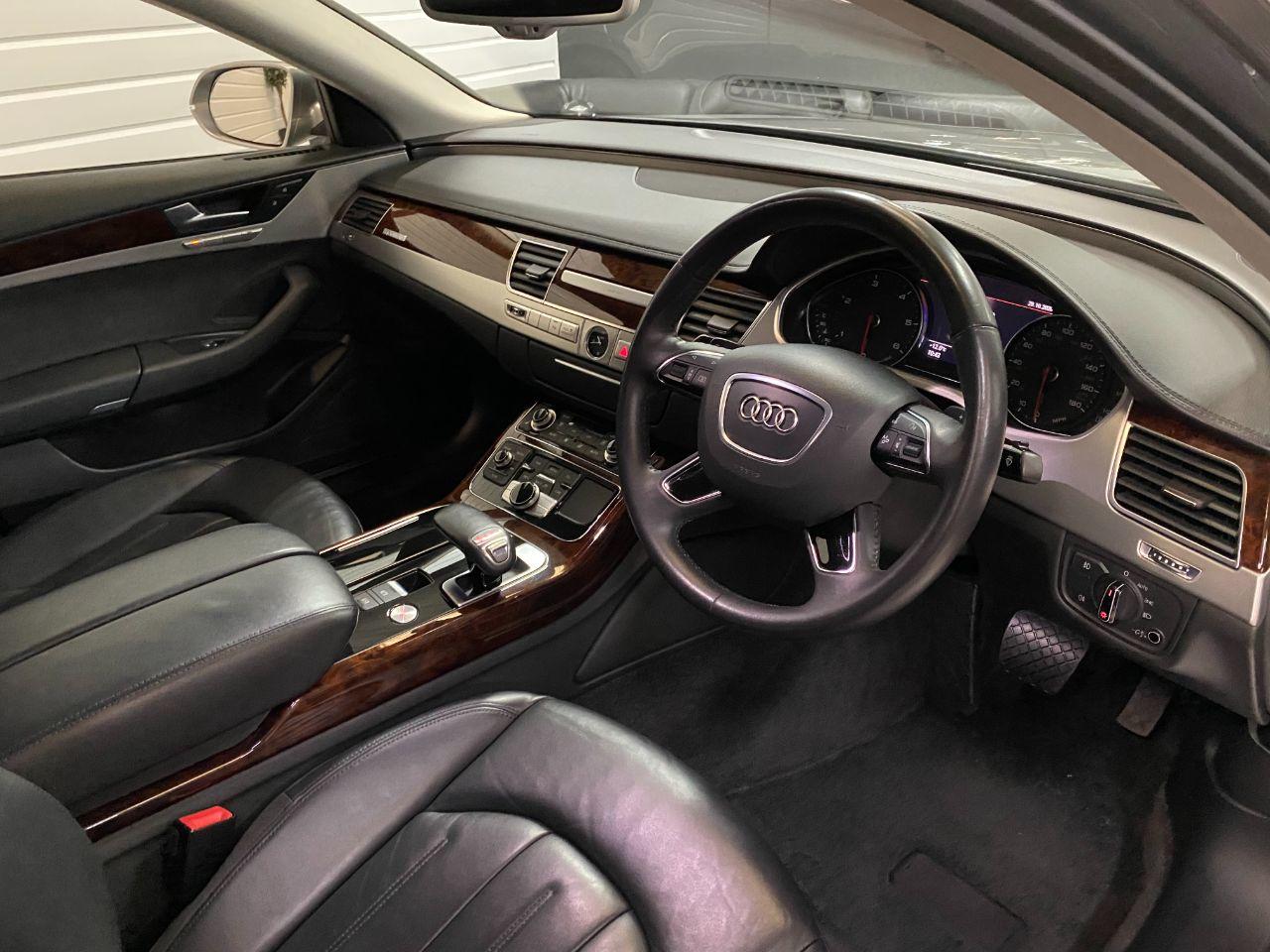 Audi A8 3.0 V6 TDi Quattro SE Executive Automatic Saloon Diesel Quartz Grey