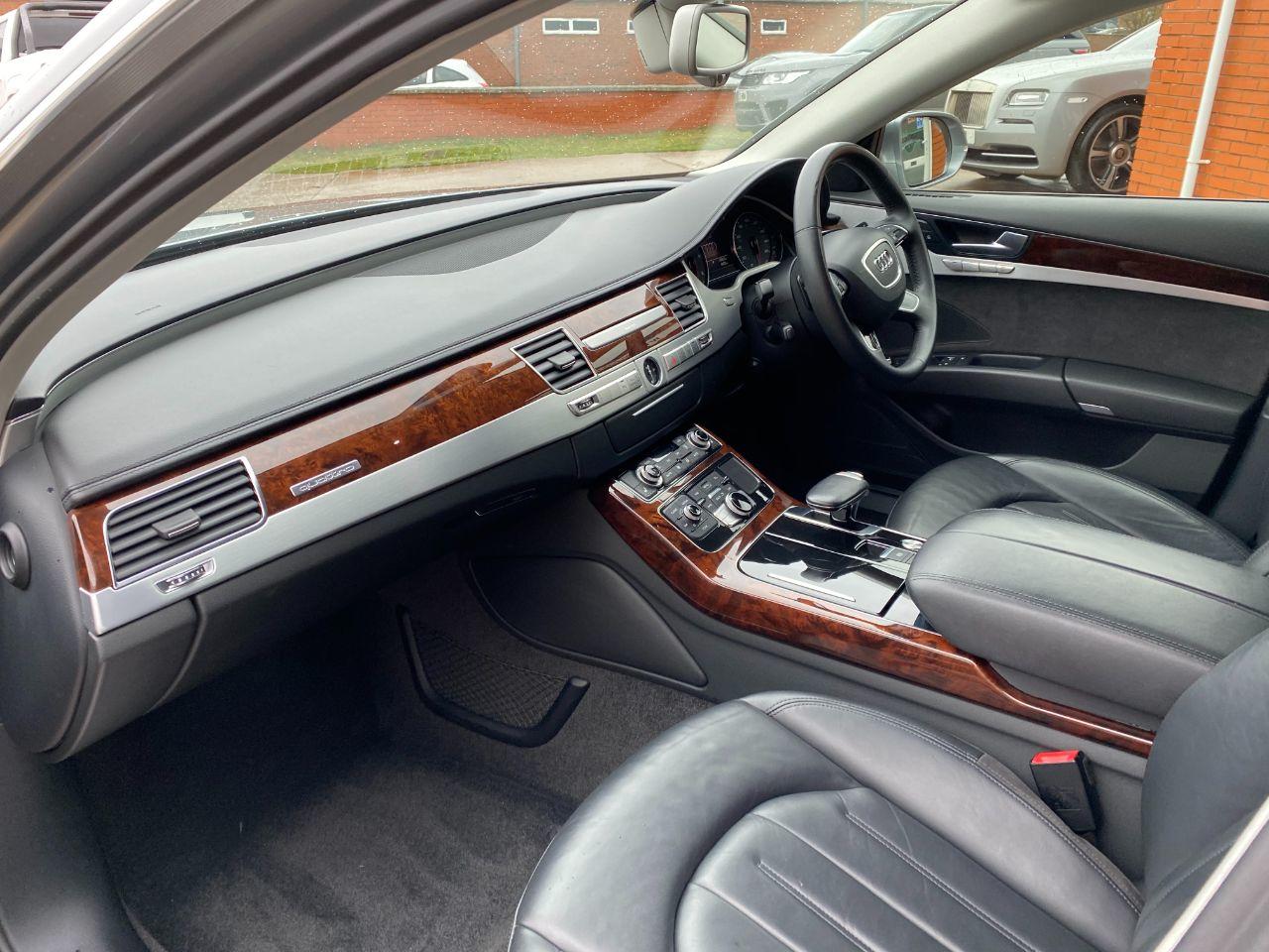 Audi A8 3.0 V6 TDi Quattro SE Executive Automatic Saloon Diesel Quartz Grey