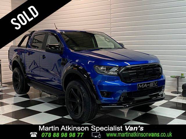 Ford Ranger 0.2 Pick Up Double Cab MA-SV BLACK EDITION 1 2.0 EcoBlue 170 Auto Pick Up Diesel Lightening Blue