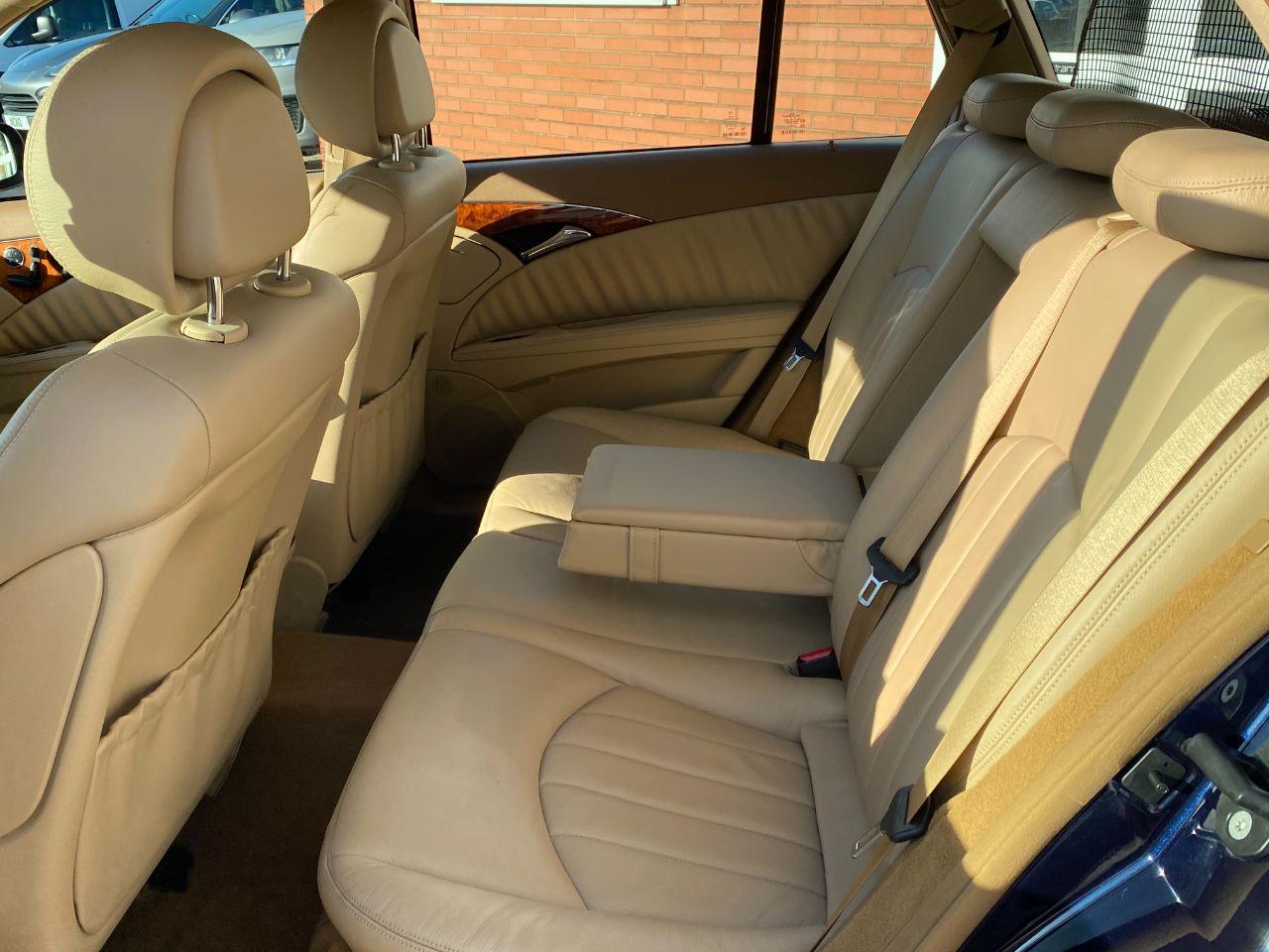 Mercedes-Benz E Class E500 5.5 V8 Elegance Estate Automatic Estate Petrol Tansanite Blue Metallic