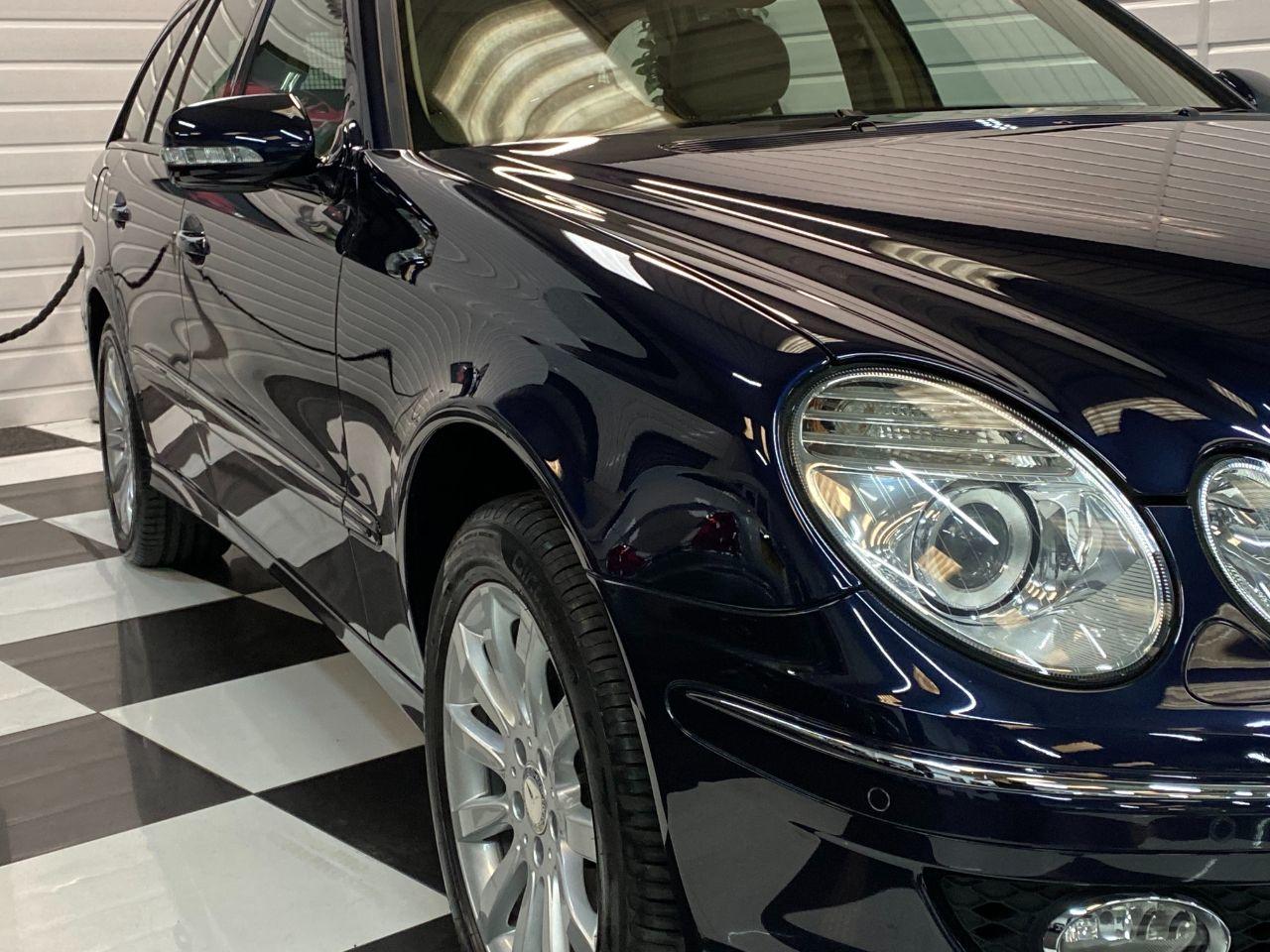 Mercedes-Benz E Class E500 5.5 V8 Elegance Estate Automatic Estate Petrol Tansanite Blue Metallic