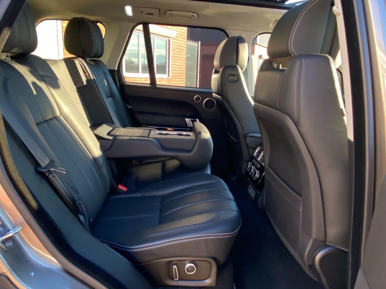 Land Rover Range Rover 4.4 SDV8 Autobiography 4dr Automatic Estate Diesel Silicon Silver Premium Metallic