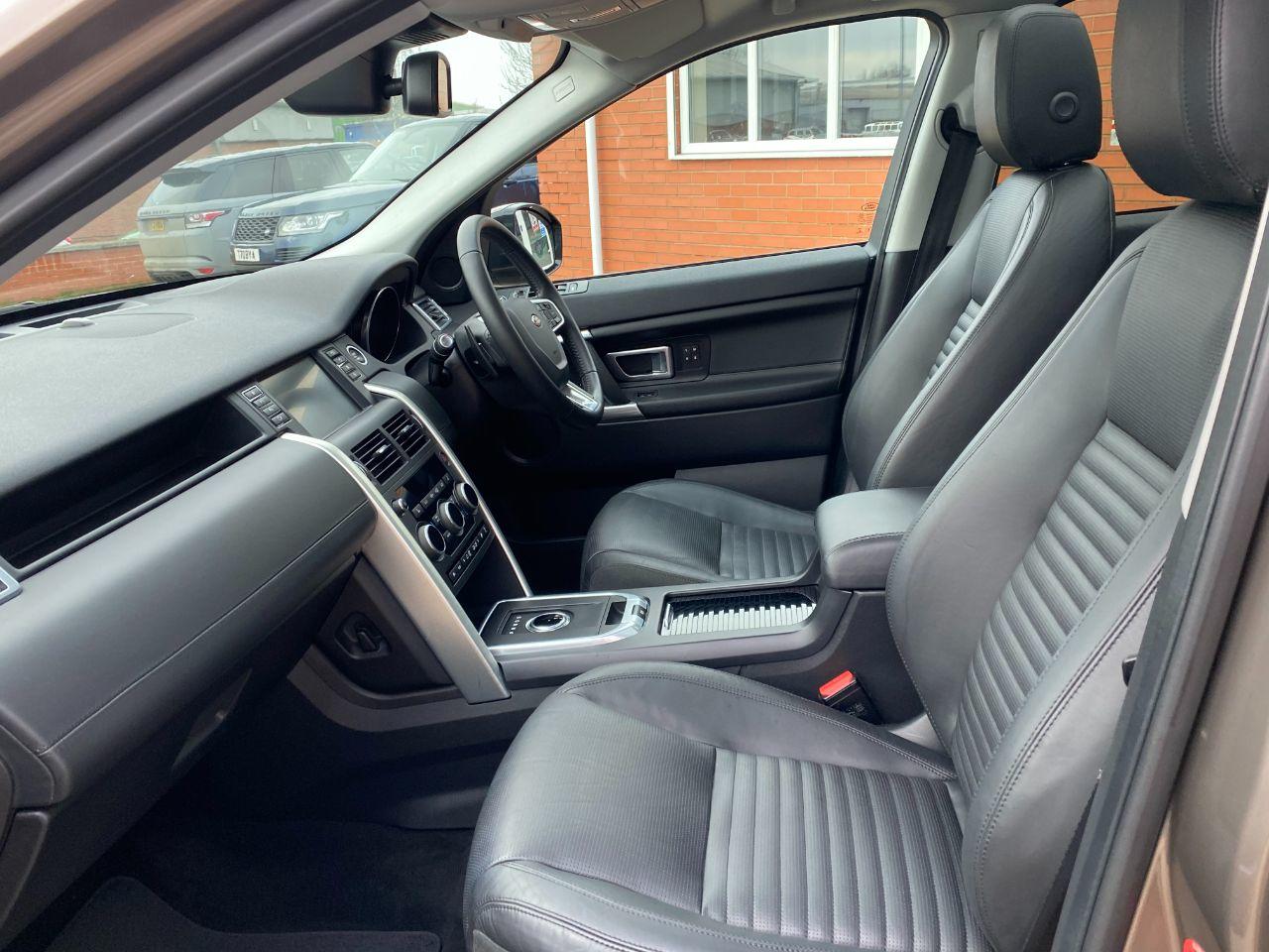 Land Rover Discovery Sport 2.0 TD4 180 HSE Luxury 5dr Auto Estate Diesel Kaikoura Stone Metallic