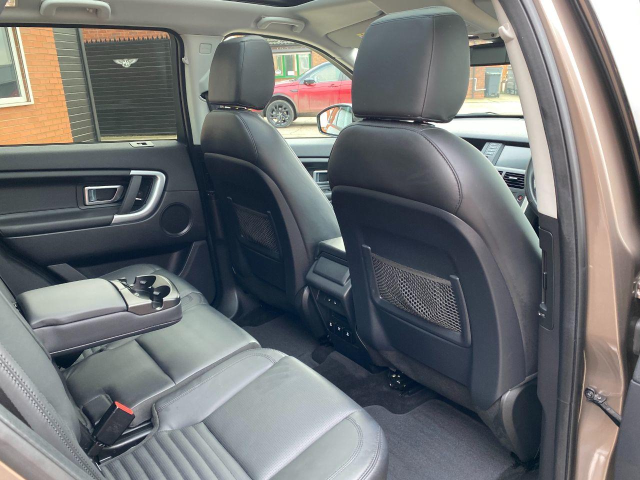 Land Rover Discovery Sport 2.0 TD4 180 HSE Luxury 5dr Auto Estate Diesel Kaikoura Stone Metallic