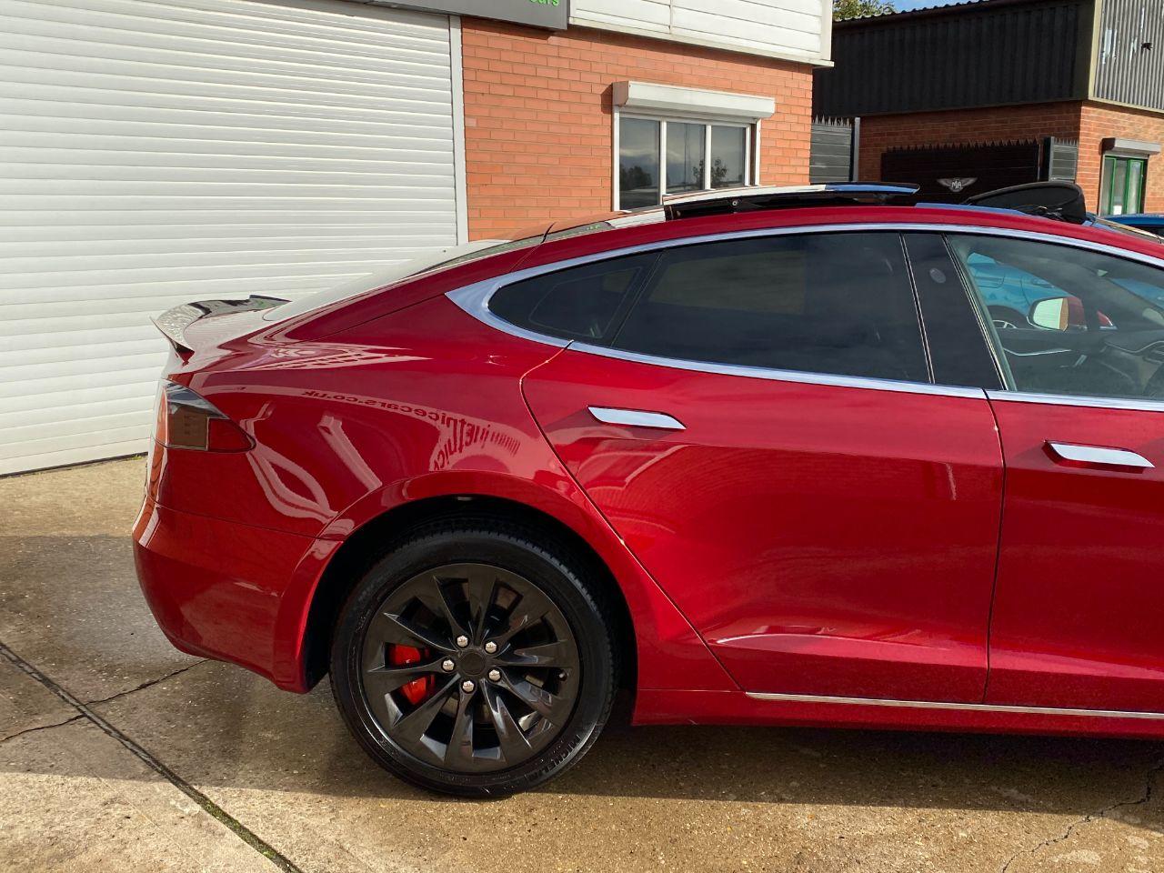 Tesla Model S 0.0 307kW 90kWh Dual Motor 5dr Auto Hatchback Electric Multicoat Red Paintwork