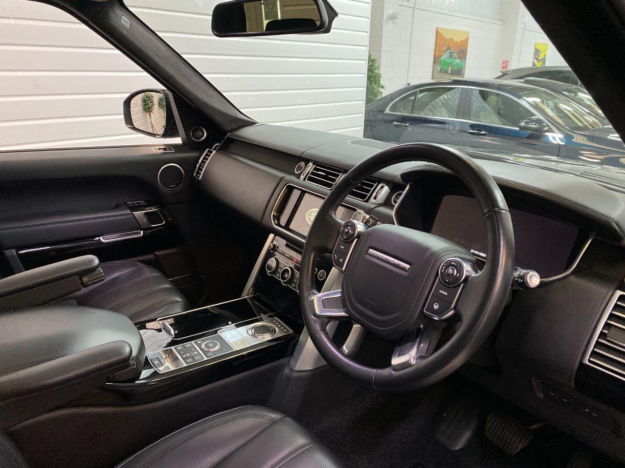 Land Rover Range Rover 4.4 SDV8 Autobiography 4dr Auto Estate Diesel Santorini Black Metallic