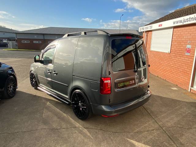 2018 Volkswagen Caddy 2.0 TDI BlueMotion Tech 102PS Highline Nav Van R Styling Pack