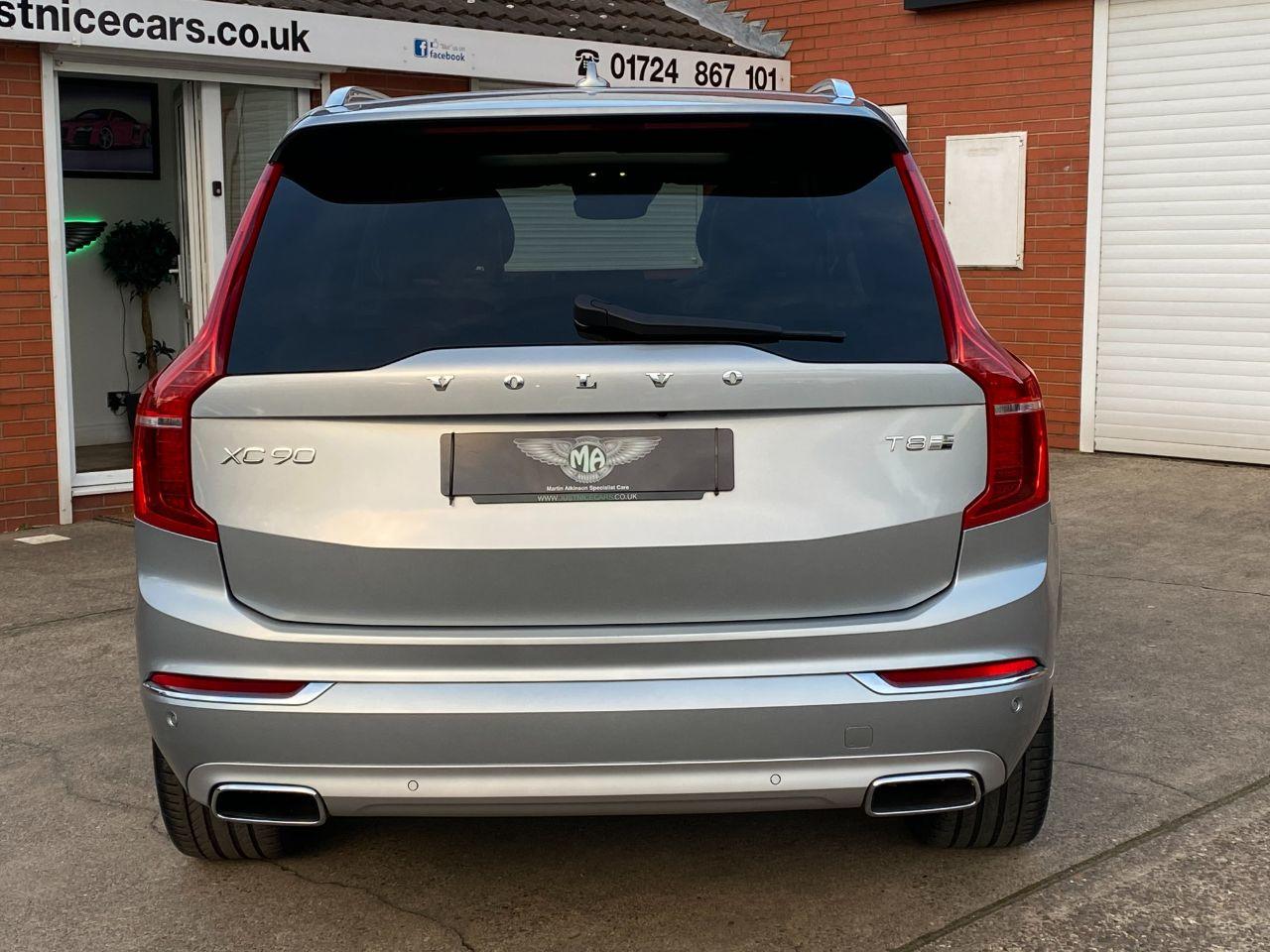 Volvo XC90 2.0 T8 Hybrid Inscription 5dr Geartronic Estate Petrol / Electric Hybrid Electric Premium Silver Metallic