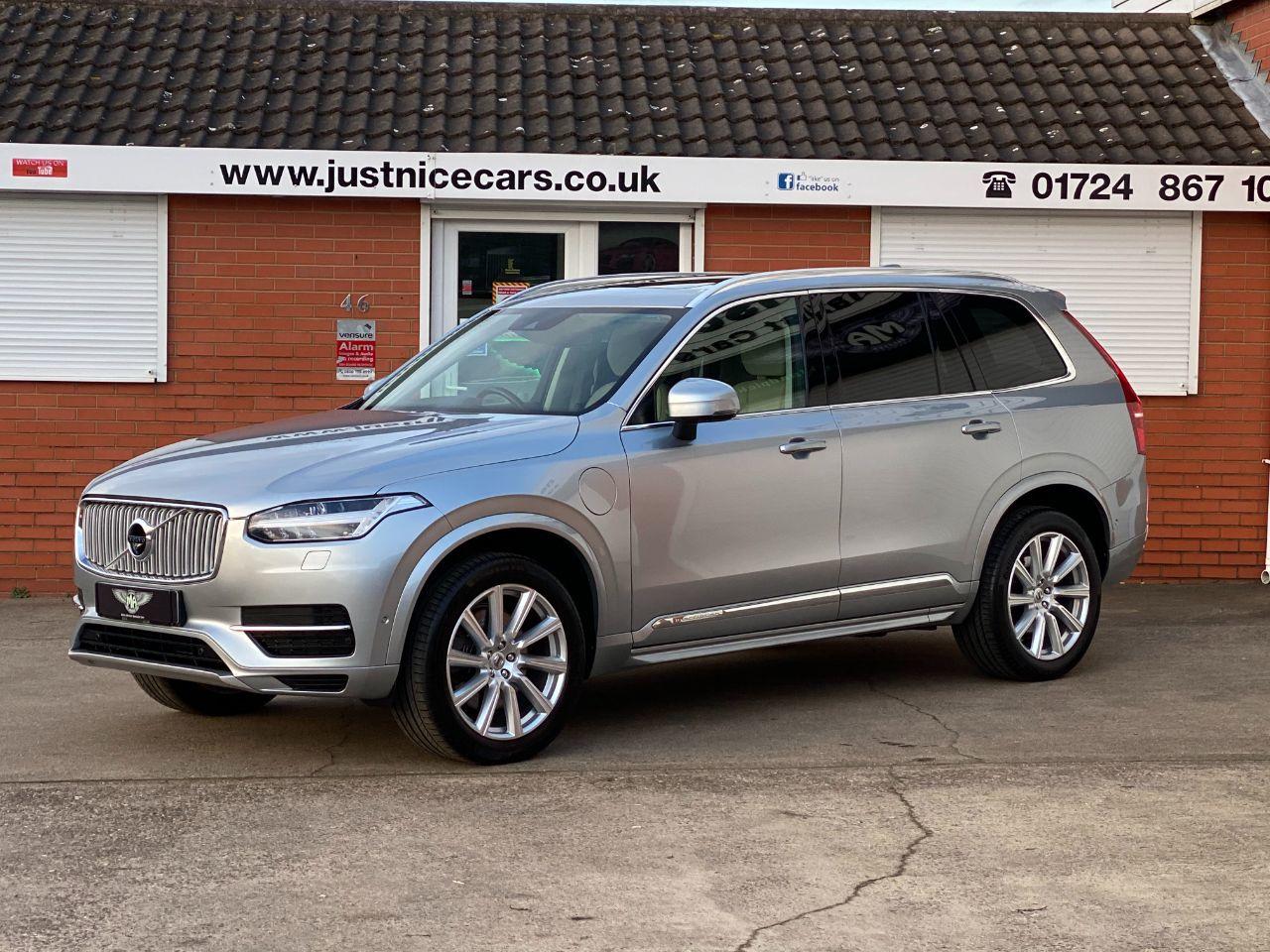 Volvo XC90 2.0 T8 Hybrid Inscription 5dr Geartronic Estate Petrol / Electric Hybrid Electric Premium Silver Metallic