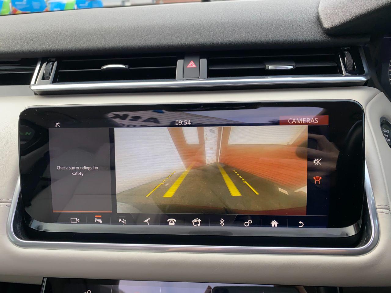 Land Rover Range Rover Velar 3.0 D300 R-Dynamic HSE 5dr Auto Estate Diesel Firenze Red/italian Racing Red Metallic