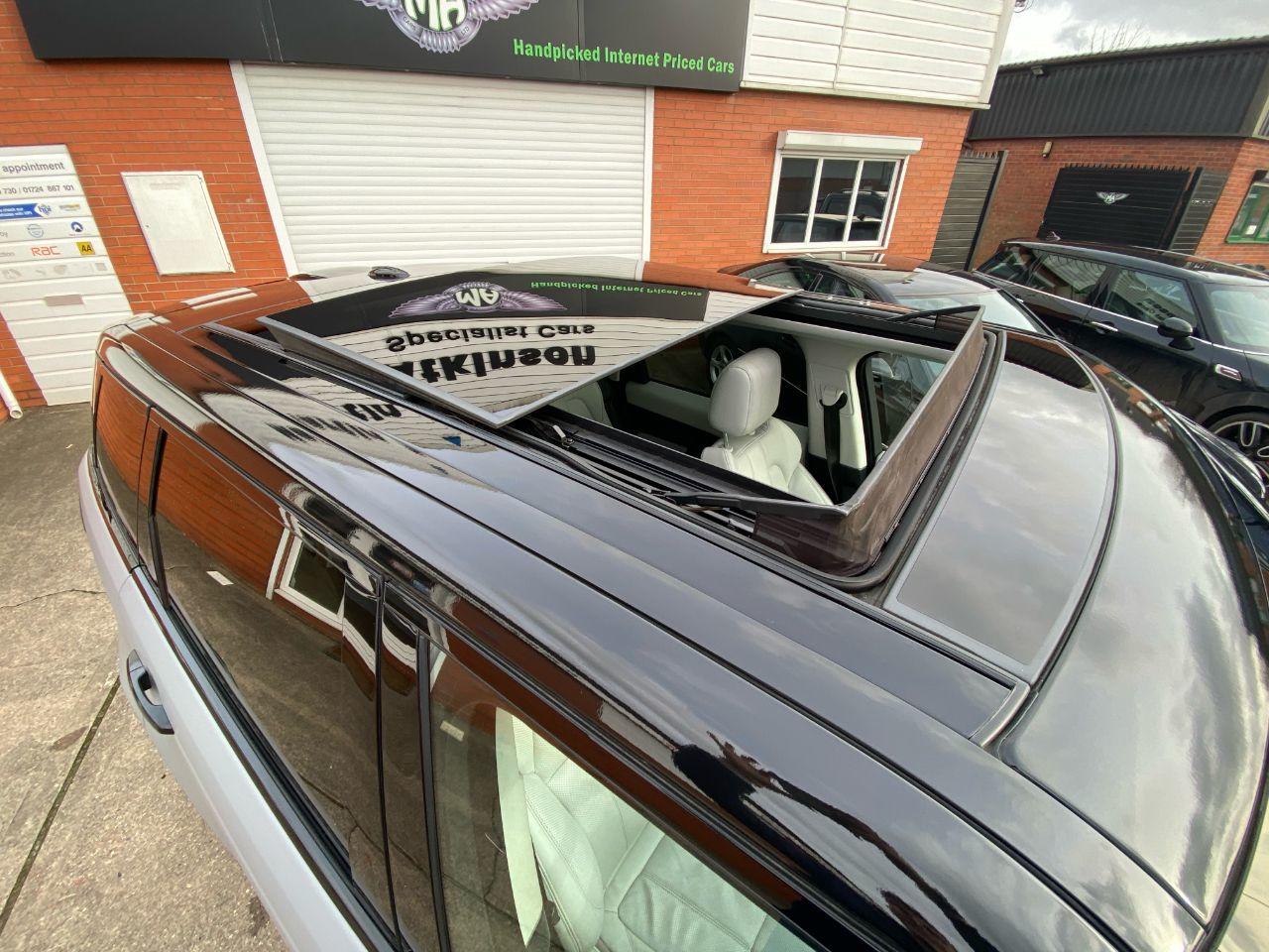 Land Rover Range Rover Sport 3.0 HSE ~ FULL SVR REPLICA ~ SDV6 HSE 5dr Auto Estate Diesel Matte Nardo Grey
