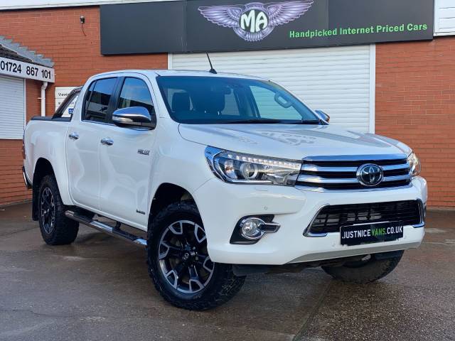 2017 Toyota Hilux Invincible X D/Cab Pick Up 2.4 D-4D Auto