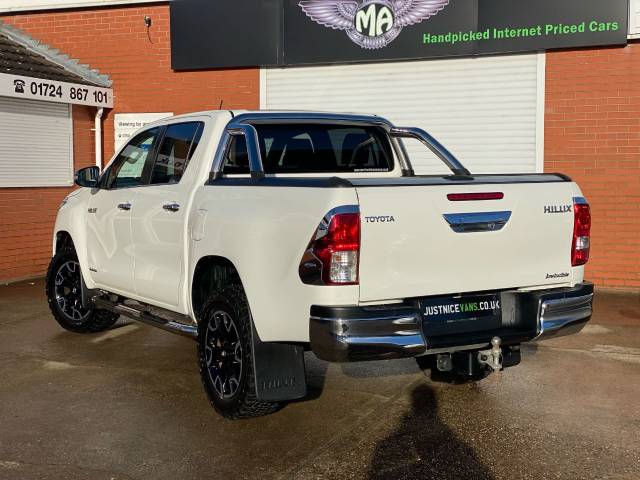 2017 Toyota Hilux Invincible X D/Cab Pick Up 2.4 D-4D Auto