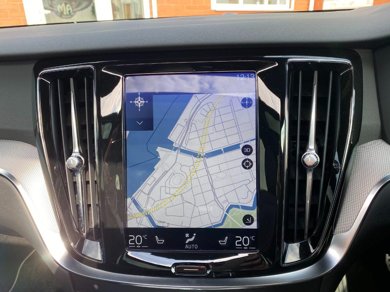 Volvo V60 2.0 D4 R-Design Pro 5dr 190 Auto Estate Diesel Silver