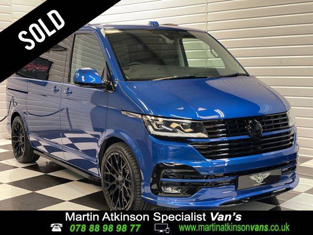 Volkswagen Caravelle 2.0 TDI Executive 199 5dr DSG Minibus Diesel Ravenna Blue
