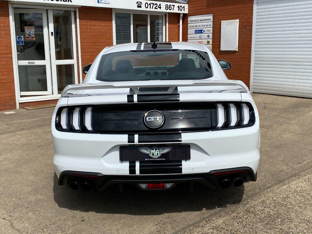 Ford Mustang 5.0 V8 GT Fastback 449BHP Manual Coupe Petrol Oxford White