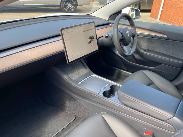 2021 Tesla Model 3 0.0 Long Range AWD 4dr Auto